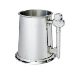 18 key handle -beer mug
